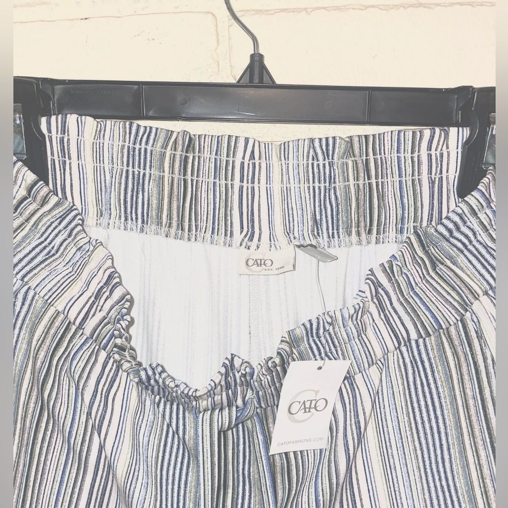 Cato High Rise white, blue, brown, and black pants -Size Small- Never Worn - Picture 3 of 4